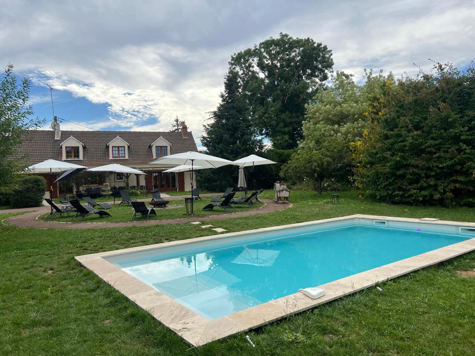 La Cle Des Champs - Les Grais 1H10 De Paris Villa Bazoches-sur-le-Betz Exterior photo