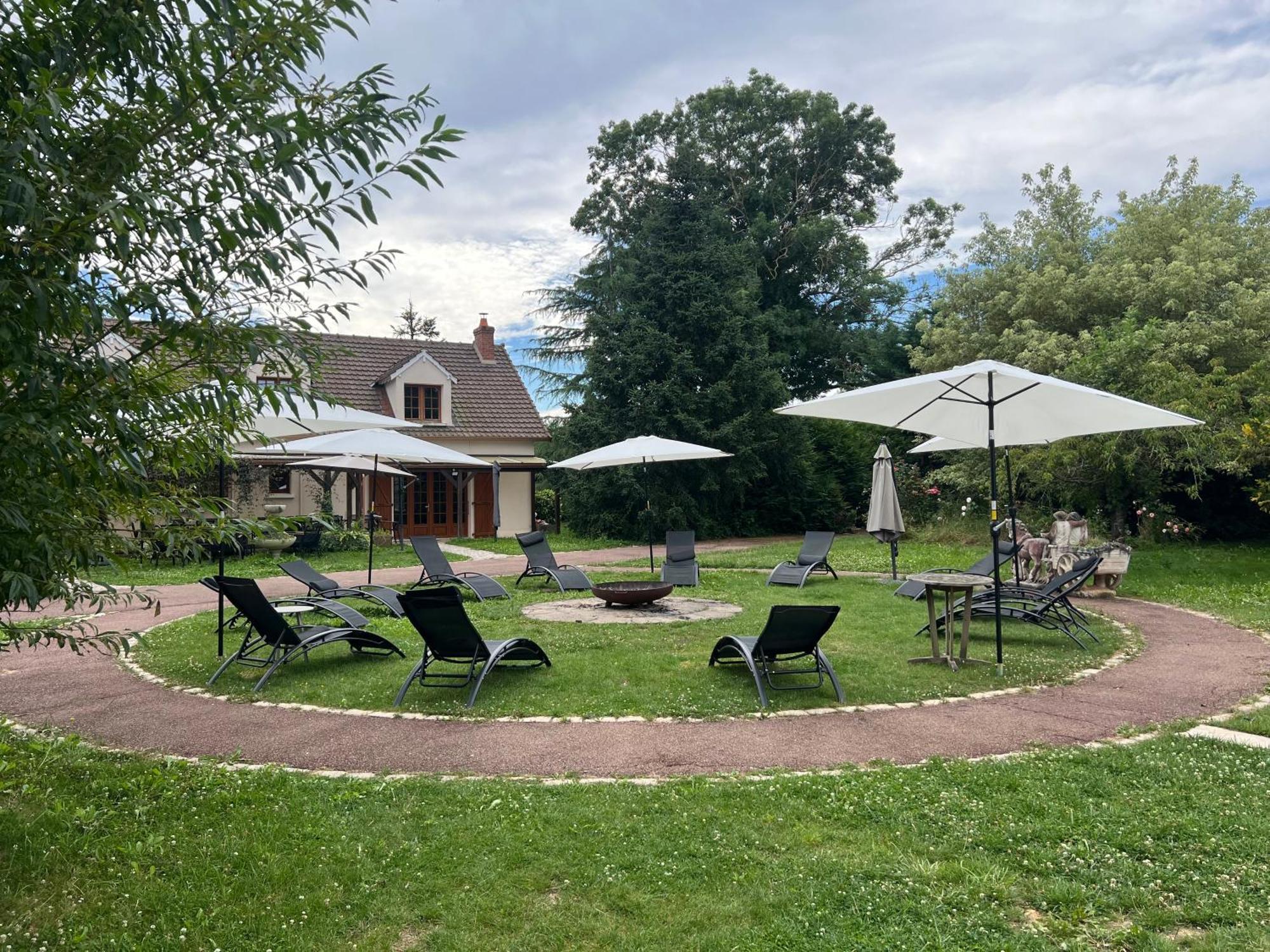 La Cle Des Champs - Les Grais 1H10 De Paris Villa Bazoches-sur-le-Betz Exterior photo